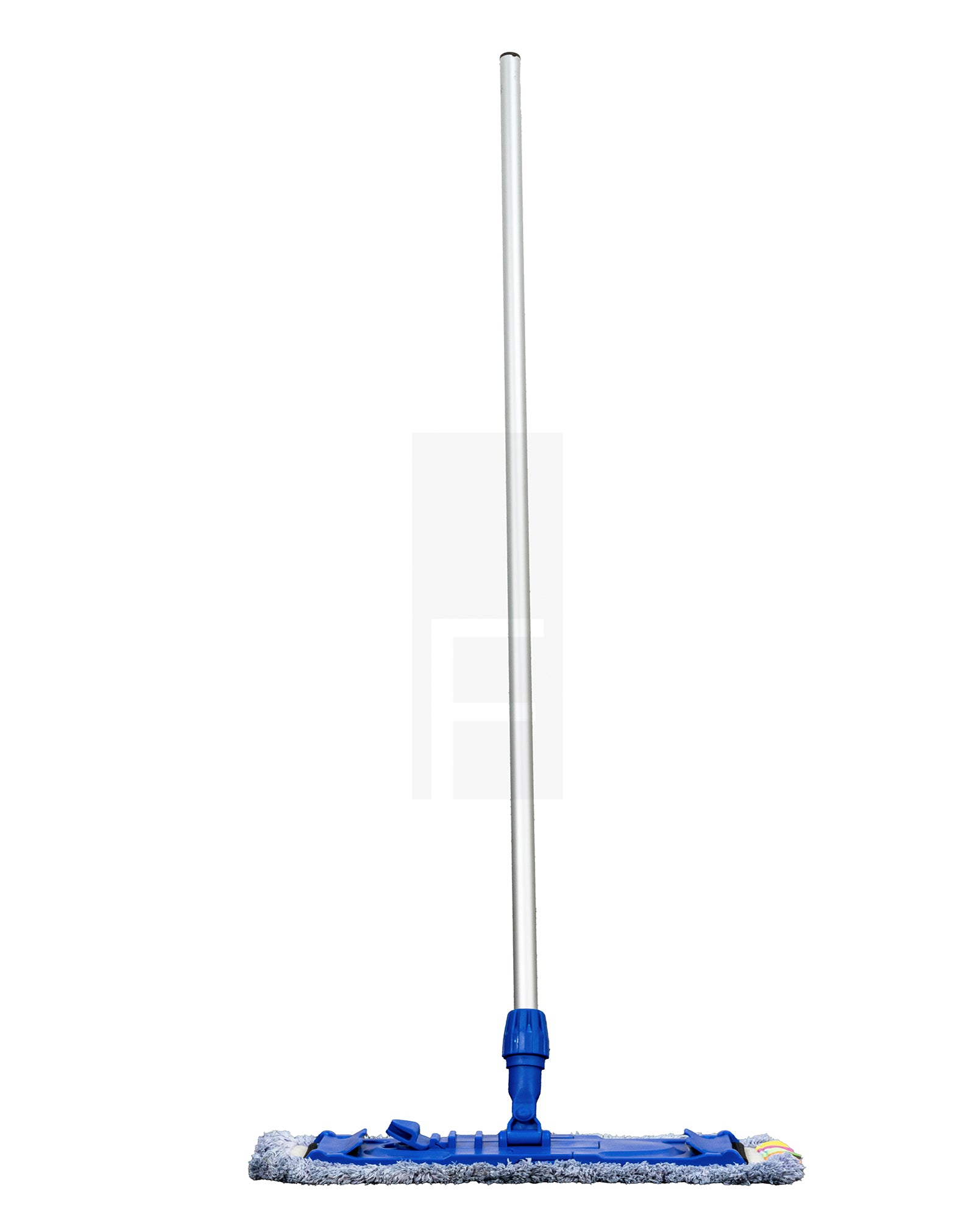 This sturdy and durable microfibre mop offers the best cleaning solution for laminate, vinyl, SPC, or hardwood floors. The mop features a non-telescoping aluminium handle and a washable microfibre head.